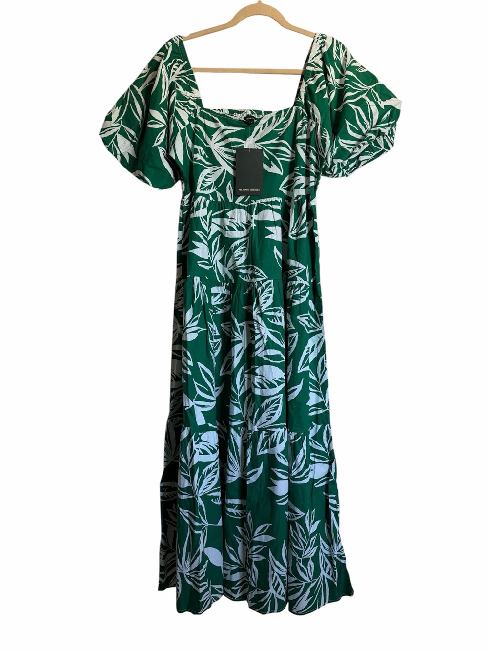 Meadow Rhodes NWT| Green White Botanical Tiered Maxi Dress l Size L